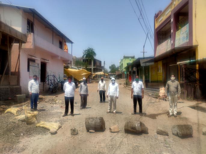 Strictly closed in Taked village | टाकेद गावात कडकडीत बंद Strictly closed in Taked village | टाकेद गावात कडकडीत बंद