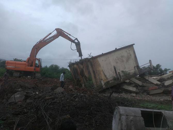 Artificial water scarcity in Sadar Bazar! | सदर बझारमध्ये कृत्रिम पाणी टंचाई ! Artificial water scarcity in Sadar Bazar! | सदर बझारमध्ये कृत्रिम पाणी टंचाई !