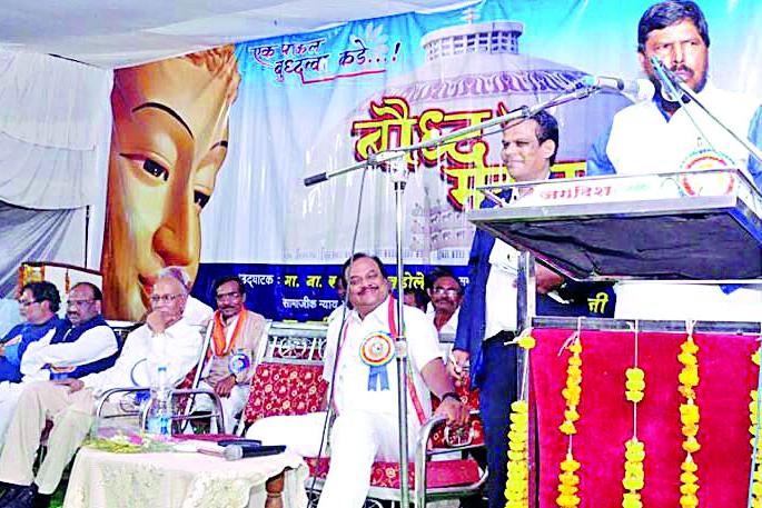 The unity of the three organizations of Babasaheb's concept strengthening democracy | बाबासाहेबांच्या संकल्पनेतील तिन्ही संघटनांचे ऐक्य लोकशाहीला बळ देणारे The unity of the three organizations of Babasaheb's concept strengthening democracy | बाबासाहेबांच्या संकल्पनेतील तिन्ही संघटनांचे ऐक्य लोकशाहीला बळ देणारे