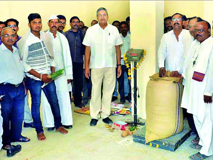 The farmer's benefit should be availed by the farmers | शेतमाल तारण योजनेचा शेतकऱ्यांनी लाभ घ्यावा The farmer's benefit should be availed by the farmers | शेतमाल तारण योजनेचा शेतकऱ्यांनी लाभ घ्यावा