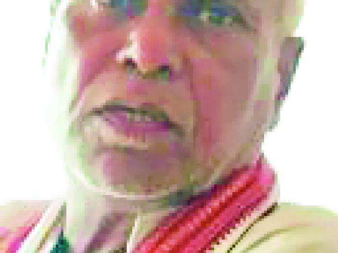 Flags are not respected even after being shot | गोळ्या झेलूनही ध्वजारोहणाचा मान नाही Flags are not respected even after being shot | गोळ्या झेलूनही ध्वजारोहणाचा मान नाही