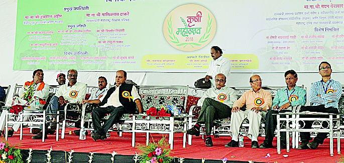 Tried for the progress of farmers | शेतकऱ्यांच्या प्रगतीसाठी प्रयत्न Tried for the progress of farmers | शेतकऱ्यांच्या प्रगतीसाठी प्रयत्न