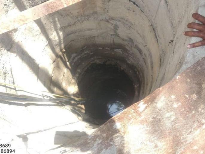 Boiling water is coming out of that well! Wonder at Benoda in Amravati district | ‘त्या’ विहिरीतून निघतेय चक्क उकळते पाणी! अमरावती जिल्ह्यातील बेनोडा येथील आश्चर्य Boiling water is coming out of that well! Wonder at Benoda in Amravati district | ‘त्या’ विहिरीतून निघतेय चक्क उकळते पाणी! अमरावती जिल्ह्यातील बेनोडा येथील आश्चर्य