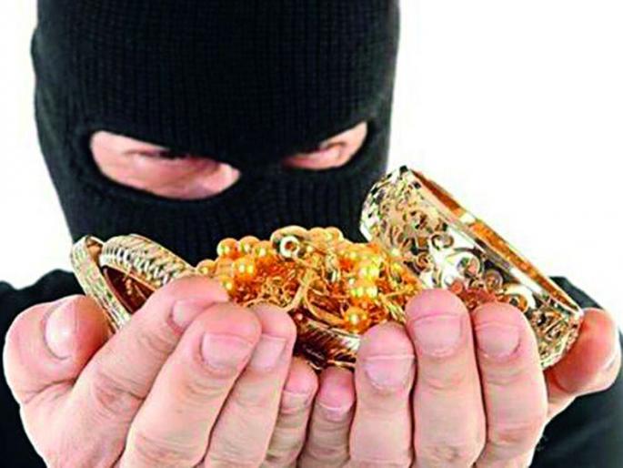 Army of Cheri found in Yavatmal | चाेरीतील साेन्याचा यवतमाळात शाेध Army of Cheri found in Yavatmal | चाेरीतील साेन्याचा यवतमाळात शाेध