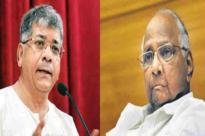 Elgar Parishad: "Sharad Pawar should expose Modi government by disclosing those documents" | एल्गार परिषदः "शरद पवारांनी 'ती' कागदपत्रं उघड करून मोदी सरकारचा पर्दाफाश करावा" Elgar Parishad: "Sharad Pawar should expose Modi government by disclosing those documents" | एल्गार परिषदः "शरद पवारांनी 'ती' कागदपत्रं उघड करून मोदी सरकारचा पर्दाफाश करावा"