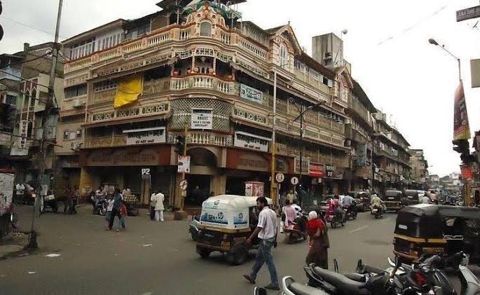 Pune Lockdown: ... Finally Pune Municipal Corporation gives relief to traders, all types of shops will be open from 7 am to 2 pm | Pune Lockdown : पुणे शहरातील सर्व प्रकारची दुकाने सकाळी ७ ते दुपारी २ पर्यंत राहणार सुरु; व्यापारी वर्गाला दिलासा Pune Lockdown: ... Finally Pune Municipal Corporation gives relief to traders, all types of shops will be open from 7 am to 2 pm | Pune Lockdown : पुणे शहरातील सर्व प्रकारची दुकाने सकाळी ७ ते दुपारी २ पर्यंत राहणार सुरु; व्यापारी वर्गाला दिलासा