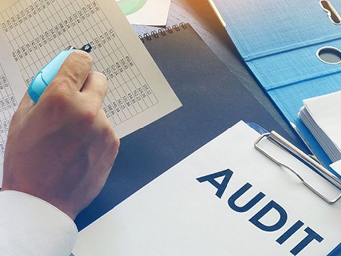 18 auditors for payment check of Covid patients | कोविड रुग्णांच्या देयक तपासणीसाठी १८ ऑडिटर 18 auditors for payment check of Covid patients | कोविड रुग्णांच्या देयक तपासणीसाठी १८ ऑडिटर
