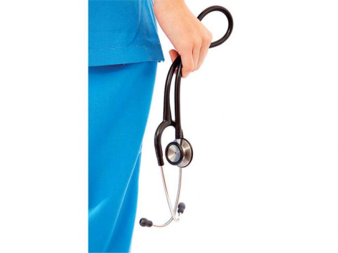 10 thousand doctors rejected service in rural area since five years | पाच वर्षांत १० हजारांवर डॉक्टरांनी नाकारली बंधपत्रित सेवा; ग्रामीण भागात जाण्यास नाखूष