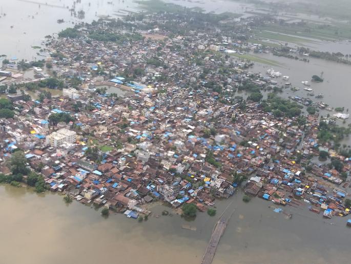While facing the deluge in Sangli.. | नन्नाचा पाढा! While facing the deluge in Sangli.. | नन्नाचा पाढा!
