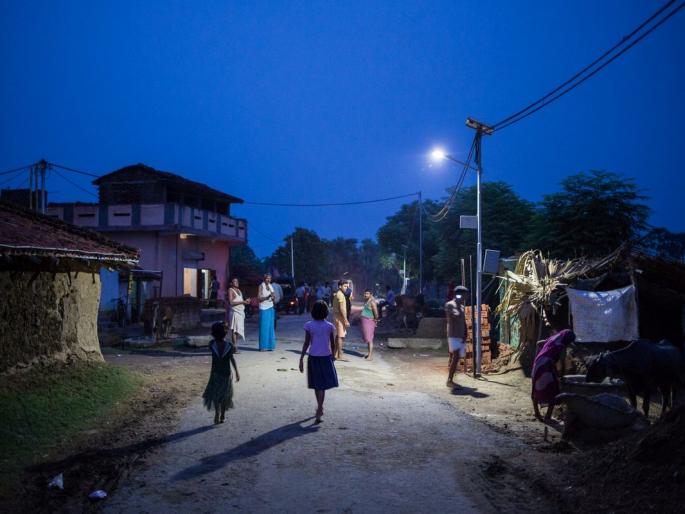 Electrification of remaining 111 villages in progress; Energy Minister Chandrashekhar Bawankulay | वीज न पोहोचलेल्या १११ गावांचे विद्युतीकरण प्रगतीपथावर; ऊर्जामंत्री चंद्रशेखर बावनकुळे