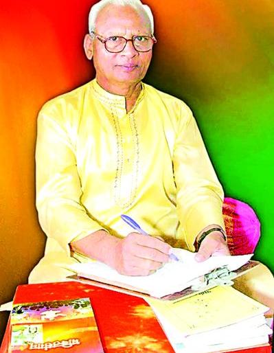 Senior poet Mukund Puliwar passed away | ज्येष्ठ कवी मुकुंद पुल्लीवार यांचे निधन Senior poet Mukund Puliwar passed away | ज्येष्ठ कवी मुकुंद पुल्लीवार यांचे निधन