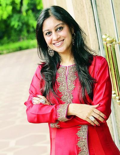 Poorva Kothari's Intria jewellery show on 20th and 21st of Nagpur | पूर्वा कोठारी यांचे इन्ट्रिया प्रदर्शन २० व २१ रोजी नागपुरात Poorva Kothari's Intria jewellery show on 20th and 21st of Nagpur | पूर्वा कोठारी यांचे इन्ट्रिया प्रदर्शन २० व २१ रोजी नागपुरात