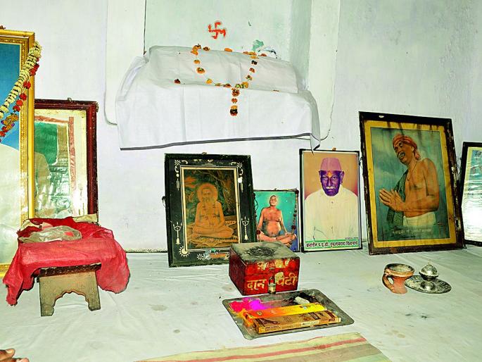 Umred citizens waiting for Golden Voice in Nagpur District | ‘त्या’ भूपाळीने नागपूर जिल्ह्यातले उमरेड हरखून जायचे Umred citizens waiting for Golden Voice in Nagpur District | ‘त्या’ भूपाळीने नागपूर जिल्ह्यातले उमरेड हरखून जायचे