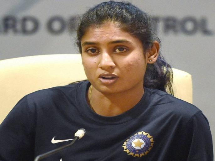 None of us ever experienced this kind of reception - Mitali Raj |  अशा स्वागताचा अनुभव नव्हता, जोरदार स्वागताने मिताली राज भारावली 