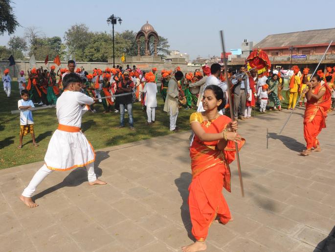 Shahu Maharaj reacts strongly to Dindi | शाहू महाराज विचार दिंडीला उदंड प्रतिसाद Shahu Maharaj reacts strongly to Dindi | शाहू महाराज विचार दिंडीला उदंड प्रतिसाद