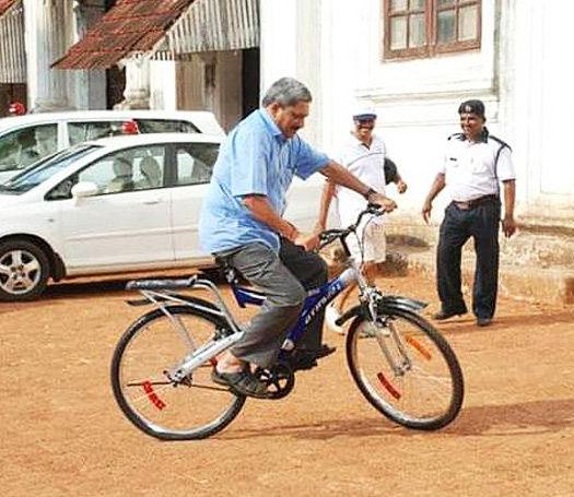 Salctte Liked him always but never supported as he wants | सासष्टीला ते आवडले, पण त्यांना जवळ मात्र कधी केलेच नाही Salctte Liked him always but never supported as he wants | सासष्टीला ते आवडले, पण त्यांना जवळ मात्र कधी केलेच नाही