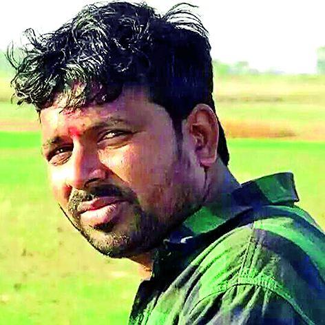Yunus kidnapped by a gunner | बंदुकीच्या धाकावर तरुणाचे अपहरण