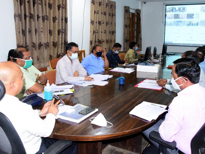 Identity card required for graduate, teacher voters | पदवीधर, शिक्षक मतदारांसाठी ओळखपत्र आवश्यक Identity card required for graduate, teacher voters | पदवीधर, शिक्षक मतदारांसाठी ओळखपत्र आवश्यक