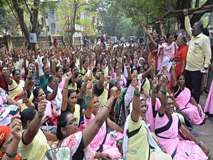 Anganwadi workers will go on strike from December 4 for various demands | Kolhapur: अंगणवाडी सेविका विविध मागण्यांसाठी ४ डिसेंबरपासून संपावर जाणार Anganwadi workers will go on strike from December 4 for various demands | Kolhapur: अंगणवाडी सेविका विविध मागण्यांसाठी ४ डिसेंबरपासून संपावर जाणार