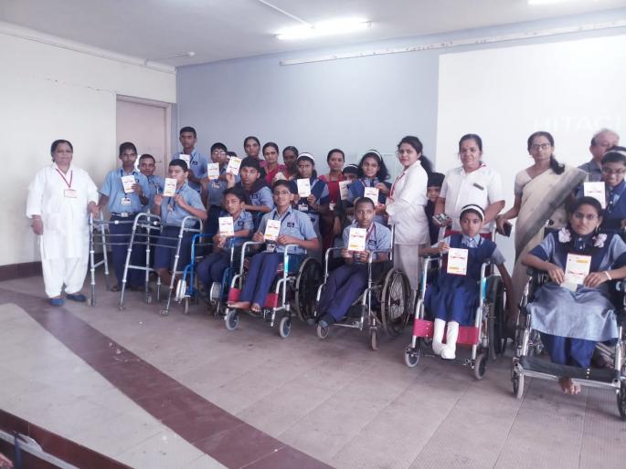 Gover-Rubella vaccination leads to Kolhapur district | गोवर-रुबेला लसीकरणामध्ये कोल्हापूर जिल्हा राज्यात अग्रेसर Gover-Rubella vaccination leads to Kolhapur district | गोवर-रुबेला लसीकरणामध्ये कोल्हापूर जिल्हा राज्यात अग्रेसर