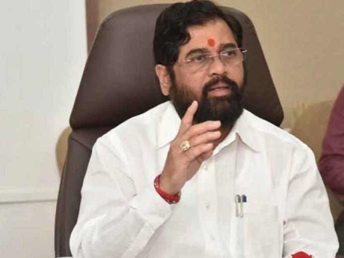Eknath Shinde's unique 'Guruvandana' to teachers | आदेश! एकनाथ शिंदे यांची शिक्षकांना अनोखी ‘गुरूवंदना’ Eknath Shinde's unique 'Guruvandana' to teachers | आदेश! एकनाथ शिंदे यांची शिक्षकांना अनोखी ‘गुरूवंदना’