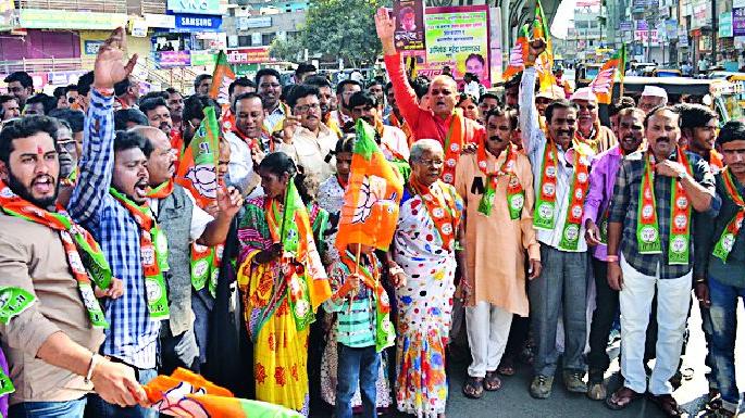 Let's learn the lesson at the right time! | योग्य वेळी धडा शिकवू! Let's learn the lesson at the right time! | योग्य वेळी धडा शिकवू!