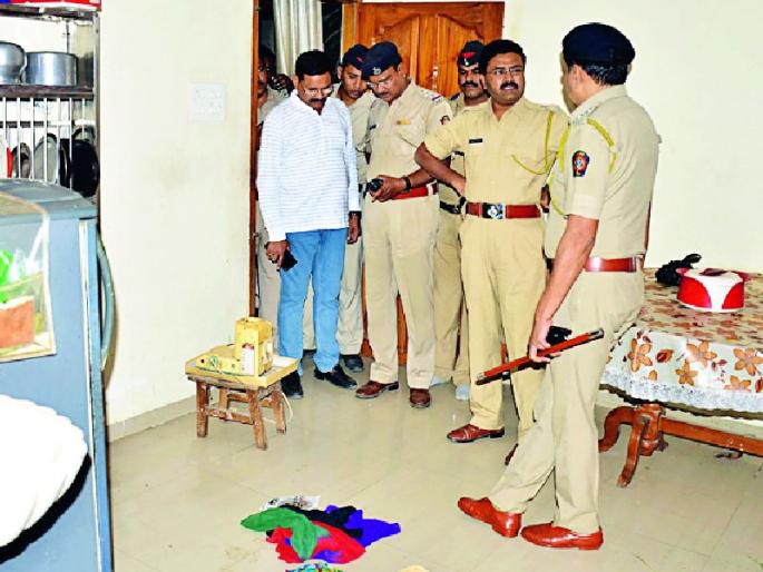 The murder of a crippled old man after theft | जबरी चोरीनंतर अपंग वृद्धेची हत्या The murder of a crippled old man after theft | जबरी चोरीनंतर अपंग वृद्धेची हत्या