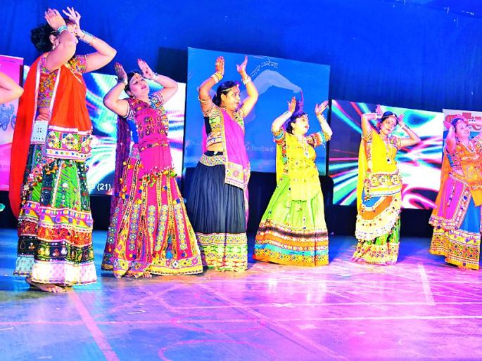 A new fashioned old song festival | नव्या ढंगात जुन्या गाण्यांची मेजवानी