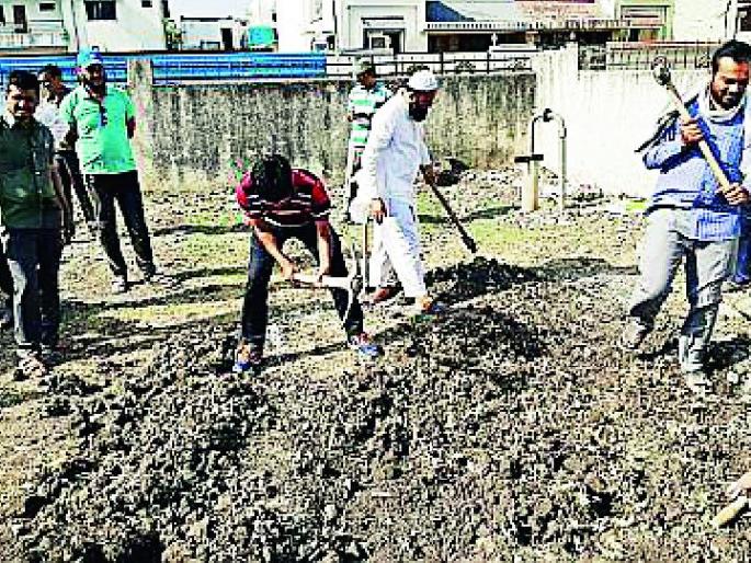 Is there a home bore? 'Rainwater Harvesting' is mandatory | घरी बोअरवेल आहे काय? ‘रेन वॉटर हार्वेस्टिंग’ अनिवार्य Is there a home bore? 'Rainwater Harvesting' is mandatory | घरी बोअरवेल आहे काय? ‘रेन वॉटर हार्वेस्टिंग’ अनिवार्य