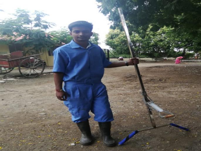 now cows and bufflaows delivery will have easier condition.. | स्पेशल स्टोरी : गायीच्या पोटात अडकलेल्या वासराचा होणार सुलभ जन्म now cows and bufflaows delivery will have easier condition.. | स्पेशल स्टोरी : गायीच्या पोटात अडकलेल्या वासराचा होणार सुलभ जन्म