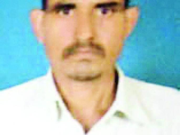 Lessons from administration for farmers suicide | शेतकरी आत्महत्या प्रकरणी प्रशासनाची पाठ Lessons from administration for farmers suicide | शेतकरी आत्महत्या प्रकरणी प्रशासनाची पाठ