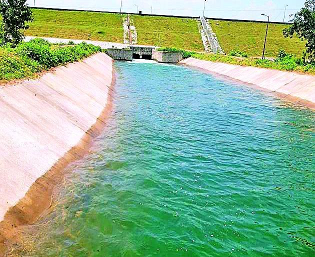 20 villages of Tumsar taluka without irrigation | तुमसर तालुक्यातील २० गावे सिंचनाविना 20 villages of Tumsar taluka without irrigation | तुमसर तालुक्यातील २० गावे सिंचनाविना