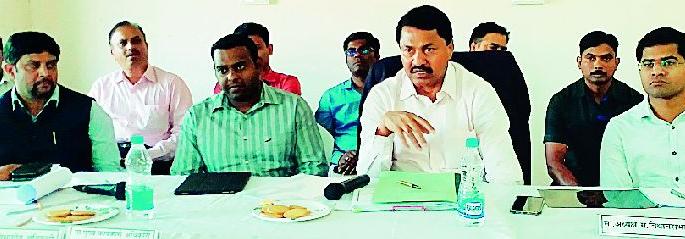 Use funds according to strategy | धोरणानुसार निधीचा उपयोग करा