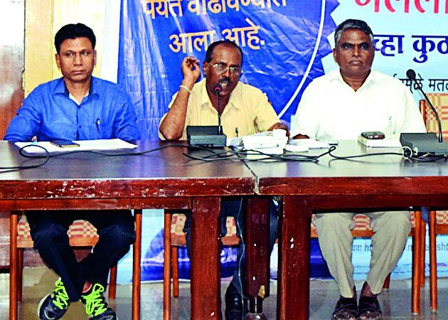 Millennium Voters will be born on January 1, 2000 | १ जानेवारी २००० ला जन्मलेले होणार मिलेनियम व्होटर्स Millennium Voters will be born on January 1, 2000 | १ जानेवारी २००० ला जन्मलेले होणार मिलेनियम व्होटर्स