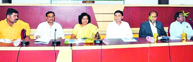 Prosperity to get commodity export | शेतमाल निर्यातीतून मिळवा समृद्धी Prosperity to get commodity export | शेतमाल निर्यातीतून मिळवा समृद्धी