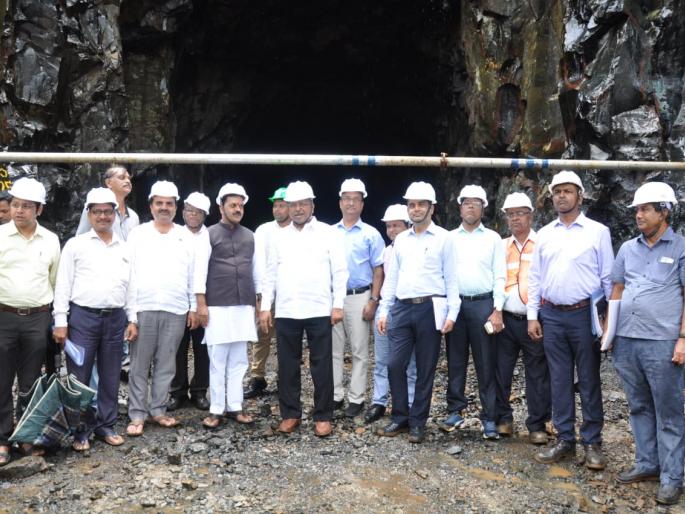 Fourteen highways will be completed next year: Patil | महामार्ग चौपदरीकरण पुढीलवर्षी पूर्ण होणारच : चंद्रकांत पाटील