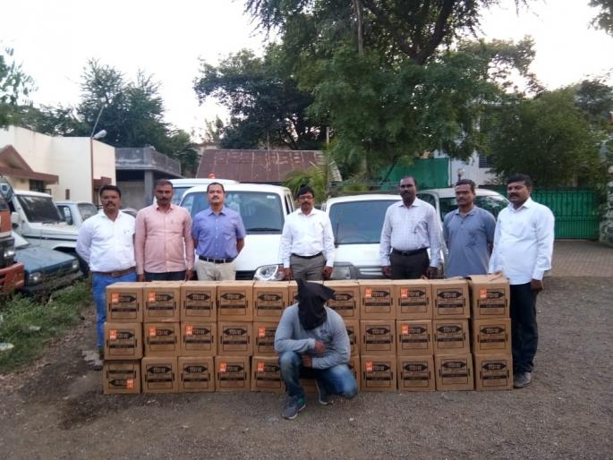 Five lakhs of liquor seized in Nanshi Shivar | ननाशी शिवारात पाच लाखांचा मद्यसाठा जप्त Five lakhs of liquor seized in Nanshi Shivar | ननाशी शिवारात पाच लाखांचा मद्यसाठा जप्त
