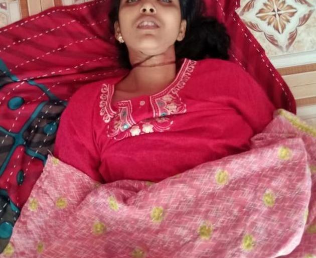 Murder case against dead woman who killed herself by killing children | मुलांना मारुन स्वत: आत्महत्या करणाऱ्या मृत महिलेविरुध्द खुनाचा गुन्हा दाखल