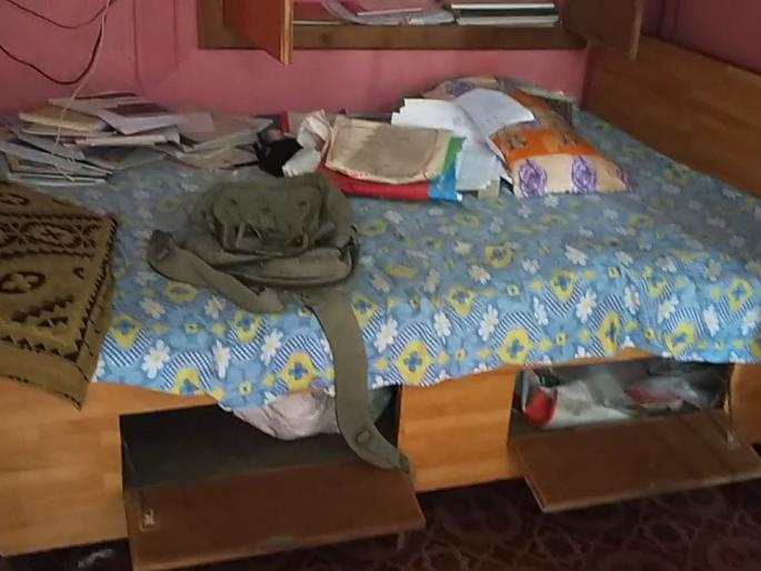 Panicked by seven burglars in one day | एकाच दिवशी सात घरफोड्यांनी घबराट