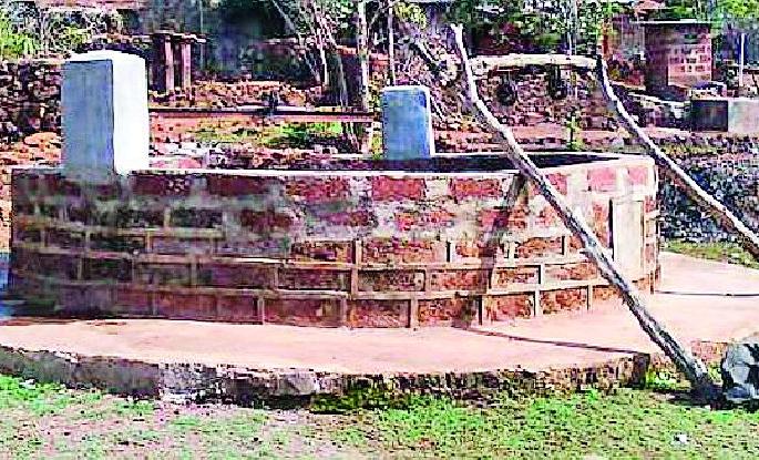 The water level of five talukas decreased | पाच तालुक्यांची भूजल पातळी खालावली