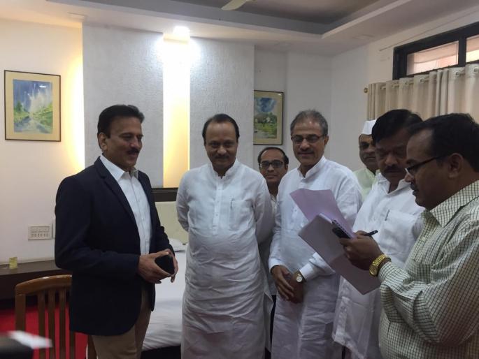 'Brother-Dadan' meeting came in discussion! | ‘भाऊ-दादां’च्या भेटीने चर्चेला आले उधाण !