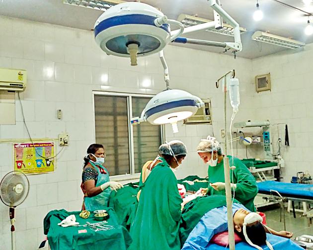 Expensive machines shut down | महागड्या मशीन्स बंदच Expensive machines shut down | महागड्या मशीन्स बंदच