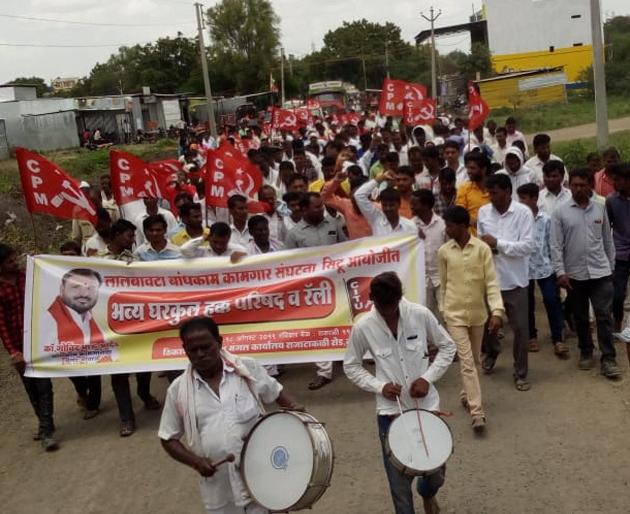 Sharpening the struggle for housing donation: Sheikh | घरकुल अनुदानासाठी संघर्ष तीव्र करणार : शेख Sharpening the struggle for housing donation: Sheikh | घरकुल अनुदानासाठी संघर्ष तीव्र करणार : शेख