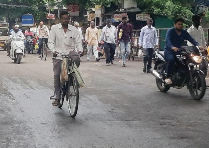 Citizen thought corona of in Khamgaon is over now! | खामगावात नागरिकांच्या लेखी कोरोना आता संपला!