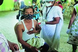 Villagers demand vaccination camp | लसीकरण शिबिराची ग्रामस्थांची मागणी Villagers demand vaccination camp | लसीकरण शिबिराची ग्रामस्थांची मागणी