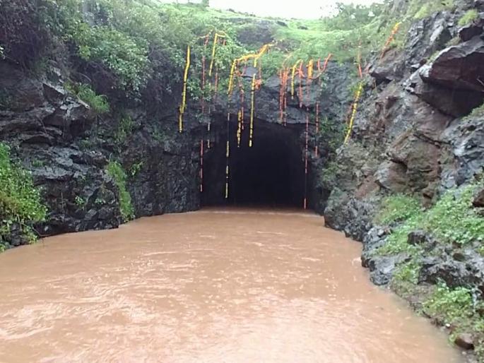 Waiting for the catwalk water for the hills | डोंगरगावकरांना मांजरपाड्याच्या पाण्याची प्रतीक्षा