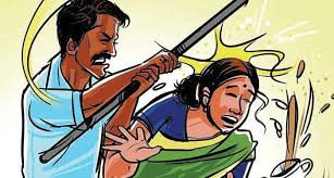 Woman beaten with iron rod | महिलेला लोखंडी गजाने मारहाण