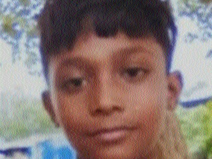 Deepak's body found in butterflies found in the lake | लोणीचा दीपकचा मृतदेह आढळला मादणीच्या तलावात