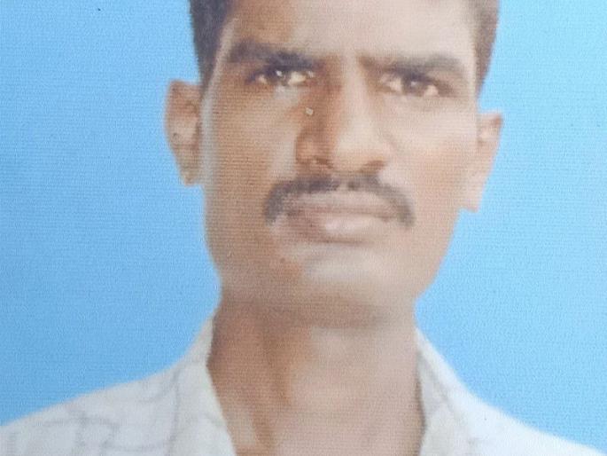 Suicide bomber kills youth at Utkheda | उटखेडा येथील तरूणाची गळफास घेऊन आत्महत्या Suicide bomber kills youth at Utkheda | उटखेडा येथील तरूणाची गळफास घेऊन आत्महत्या