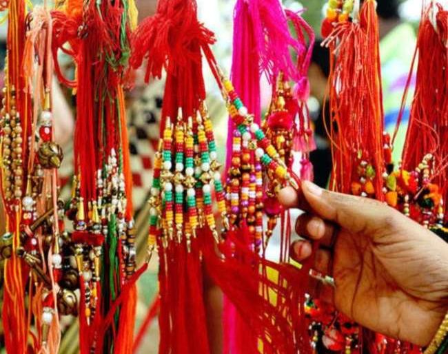 Shravan Mass will be celebrated at home this year | श्रावण मास यंदा घरातच होणार साजरा Shravan Mass will be celebrated at home this year | श्रावण मास यंदा घरातच होणार साजरा